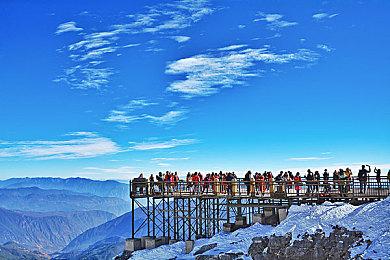 《Apex英雄》第13赛季通行证泄露 或为奇幻主题